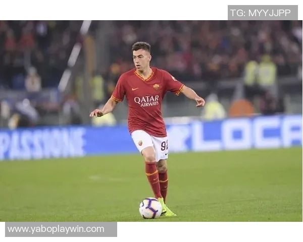 劳塔罗对齐沃换人决定不满摔水瓶表达愤怒情绪